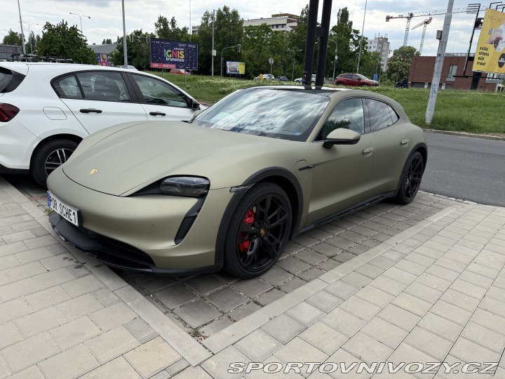 Porsche Taycan Cross Turismo 4S Plus 2021