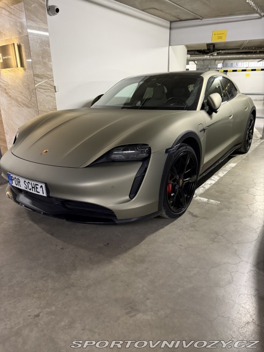 Porsche Taycan Cross Turismo 4S Plus 2021
