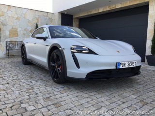 Porsche Taycan Cross Turismo 4S Plus 2021