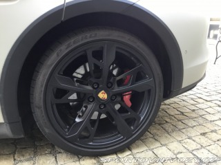 Porsche Taycan Cross Turismo 4S Plus 2021