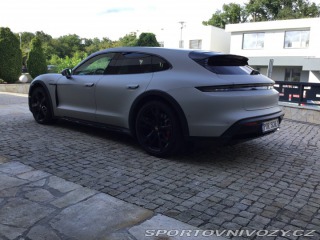 Porsche Taycan Cross Turismo 4S Plus 2021