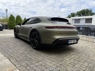 Porsche Taycan Cross Turismo 4S Plus 2021