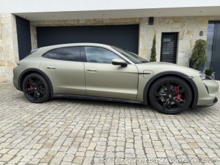 Porsche Taycan Cross Turismo 4S Plus 2021