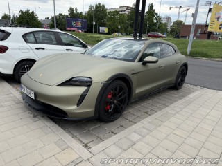 Porsche Taycan Cross Turismo 4S Plus 2021