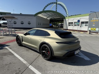 Porsche Taycan Cross Turismo 4S Plus 2021