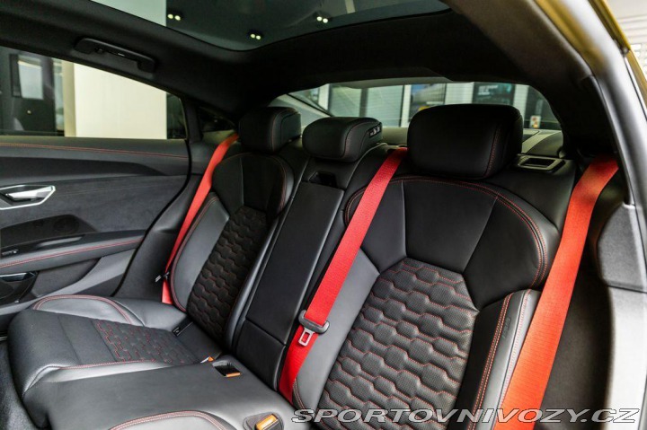 Audi RS e-tron GT RS e-tron GT 2022