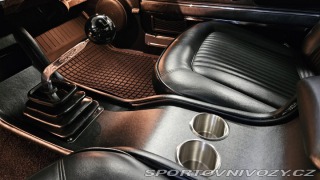 Ford Mustang 289 V8, 4-speed manuál 1968