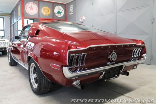 Ford Mustang 289 V8, 4-speed manuál 1968