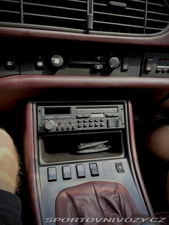 Porsche 944 Turbo 1986