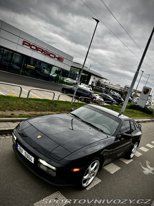 Porsche 944 Turbo 1986