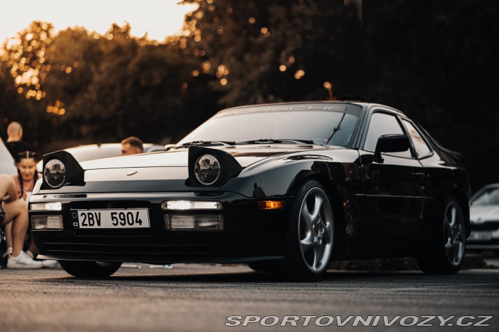 Porsche 944 Turbo 1986