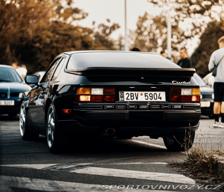 Porsche 944 Turbo 1986
