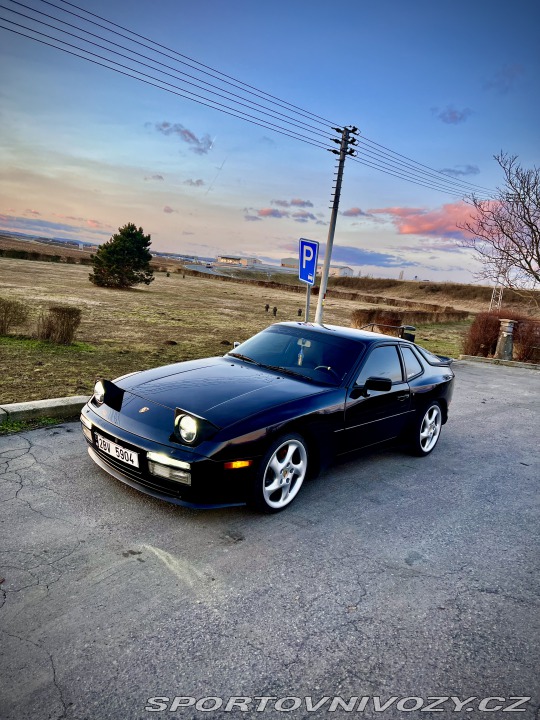 Porsche 944 Turbo 1986