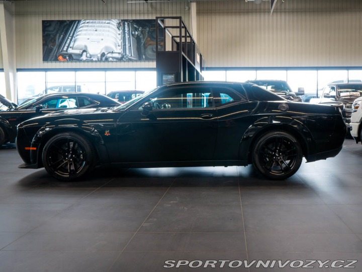 Dodge Challenger 6.4 Scat Pack 392 Widebod 2024