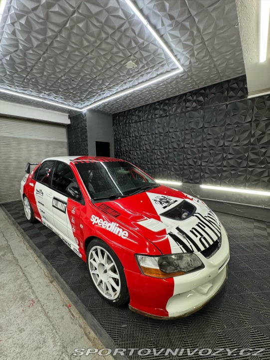 Mitsubishi Lancer EVO 2004