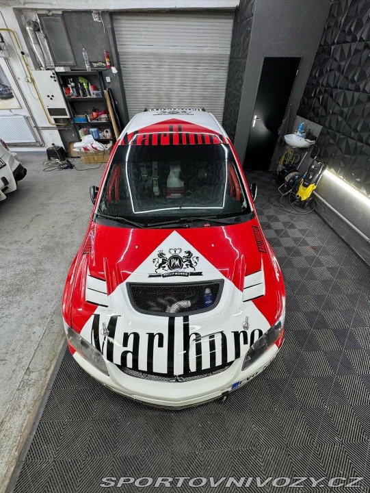 Mitsubishi Lancer EVO 2004
