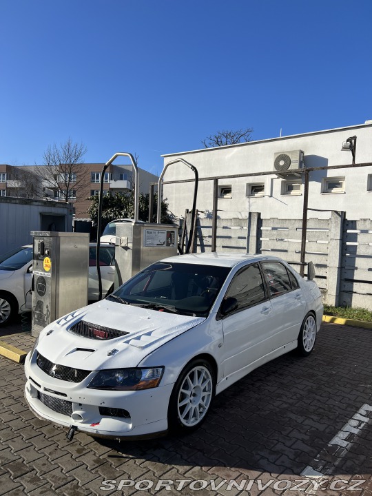 Mitsubishi Lancer EVO 2004
