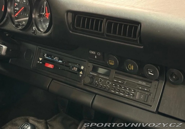 Porsche 911 Carrera 1985