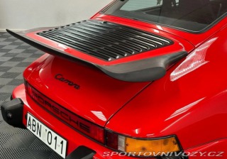 Porsche 911 Carrera 1985