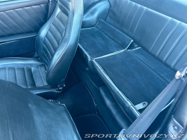 Porsche 911 Carrera 1975