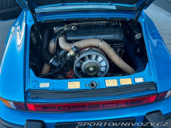 Porsche 911 Carrera 1975
