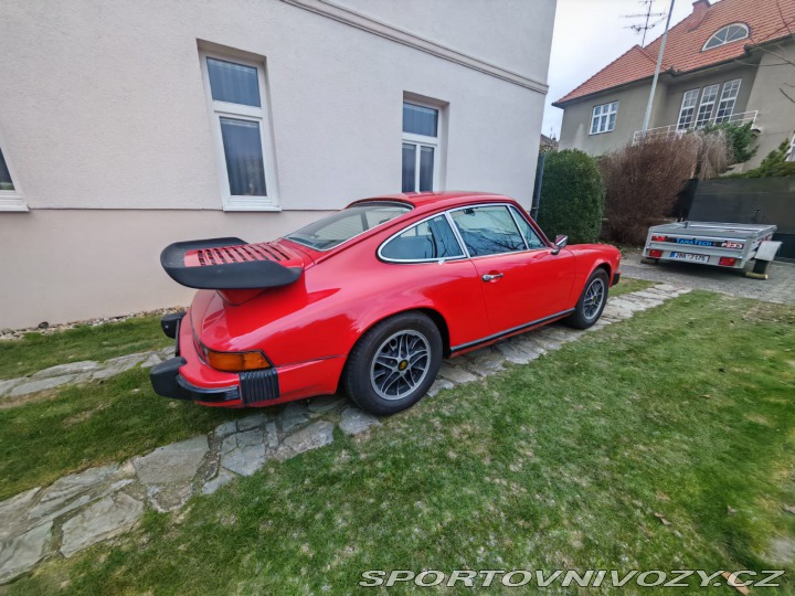 Porsche 911  1975