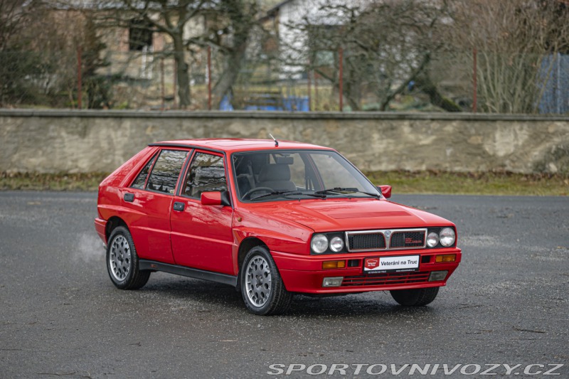 Lancia Delta Integrale HF RHD
