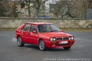 Lancia Delta Integrale HF RHD