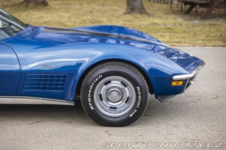 Chevrolet Corvette C3 350 cui T-Top 1971