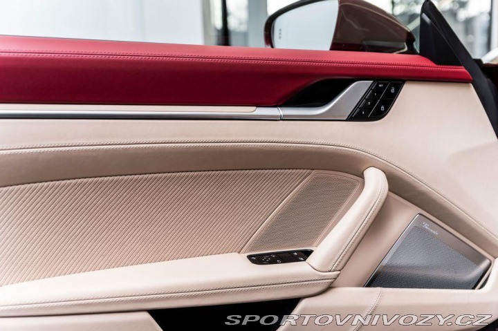 Porsche 911 Targa 4S Heritage Design 2022