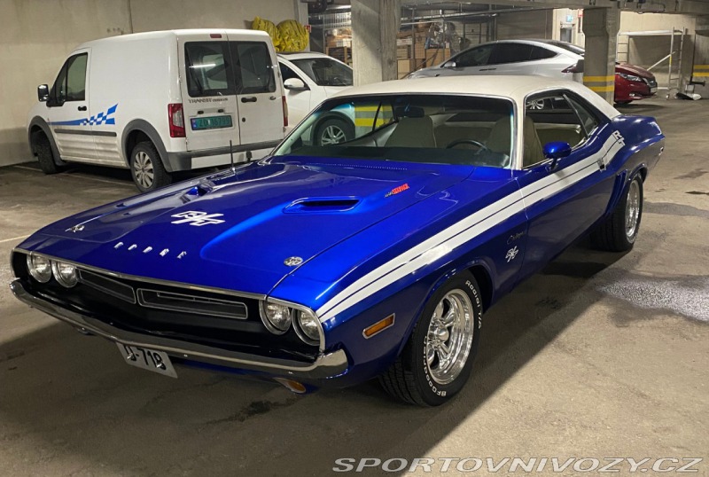 Dodge Challenger R/T 440