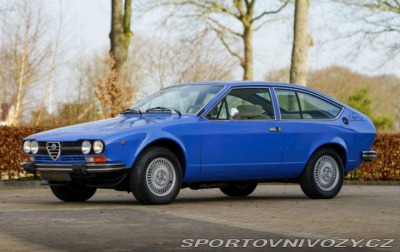 Alfa Romeo GTV 