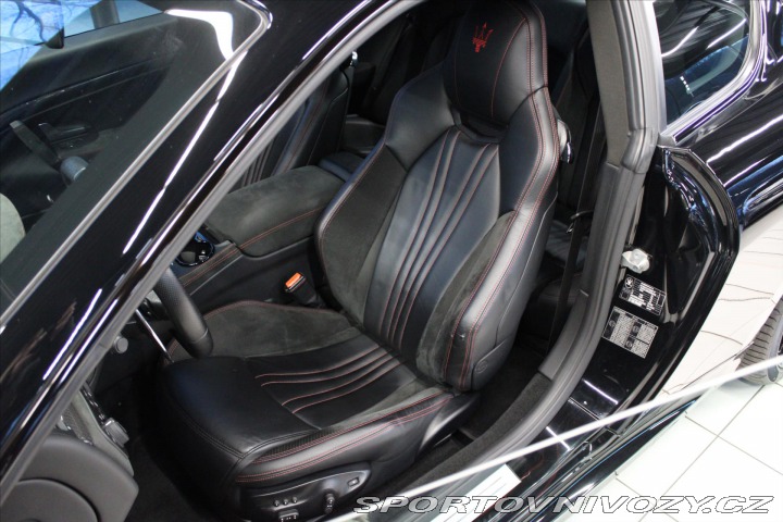 Maserati GranTurismo MC 4,7 V8 338kW 2020