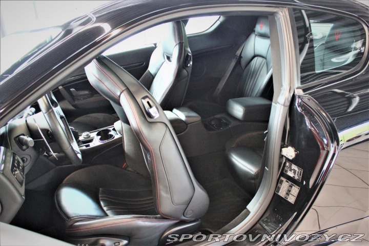 Maserati GranTurismo MC 4,7 V8 338kW 2020