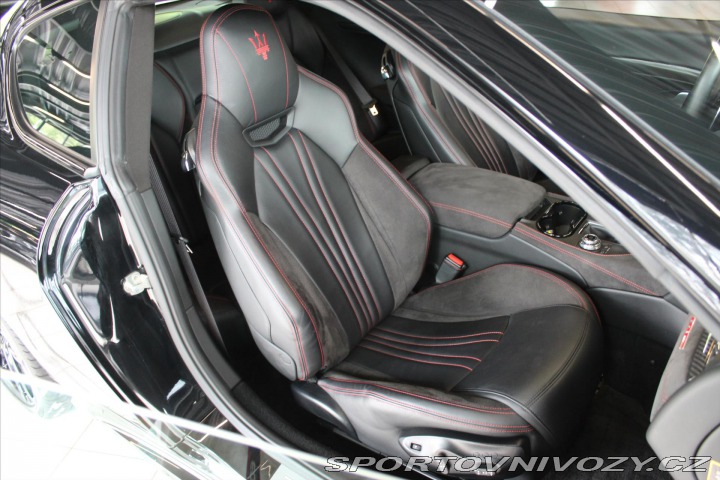 Maserati GranTurismo MC 4,7 V8 338kW 2020