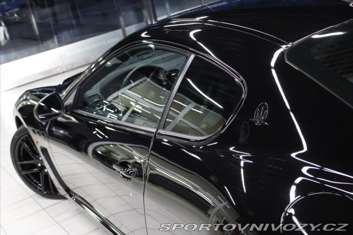 Maserati GranTurismo MC 4,7 V8 338kW 2020