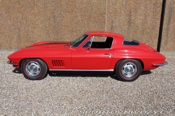 Chevrolet Corvette C2 Sting Ray 1967