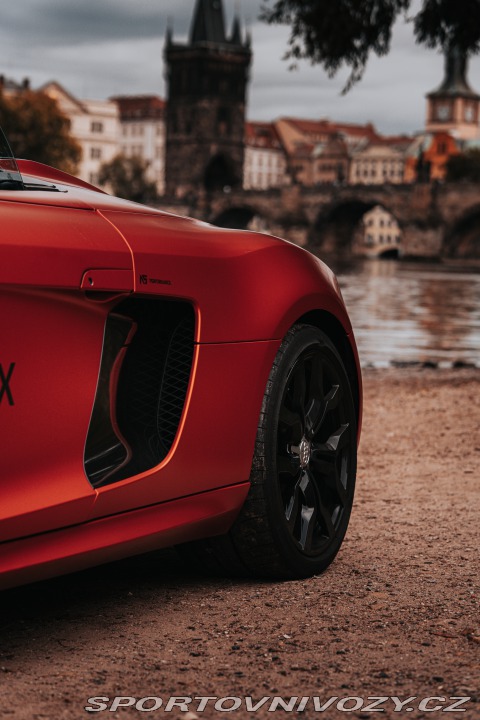 Audi R8 Spider V10 2011