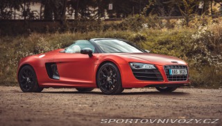 Audi R8 Spider V10 2011
