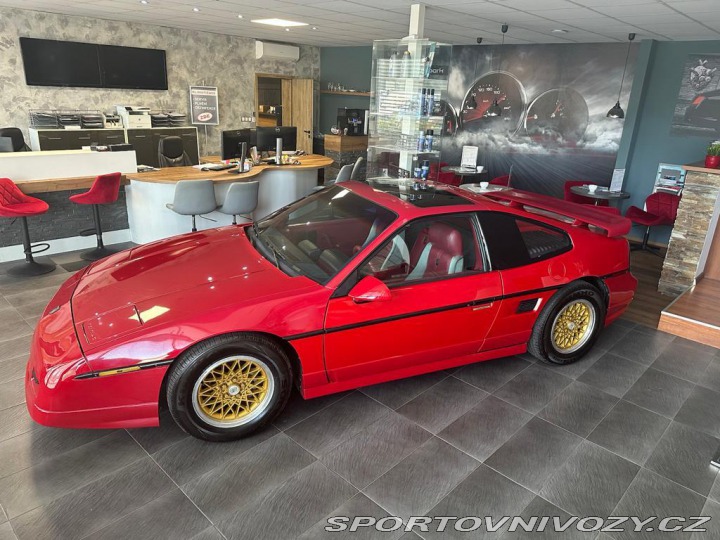 Pontiac Fiero FIERO GT, 2.8, 93KW, V6 1988