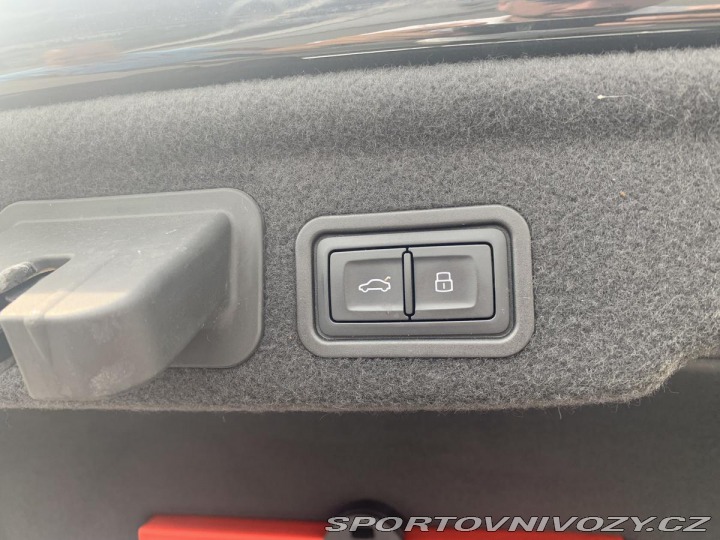 Audi S8 BLACK PAKET, CERAMIC 2017