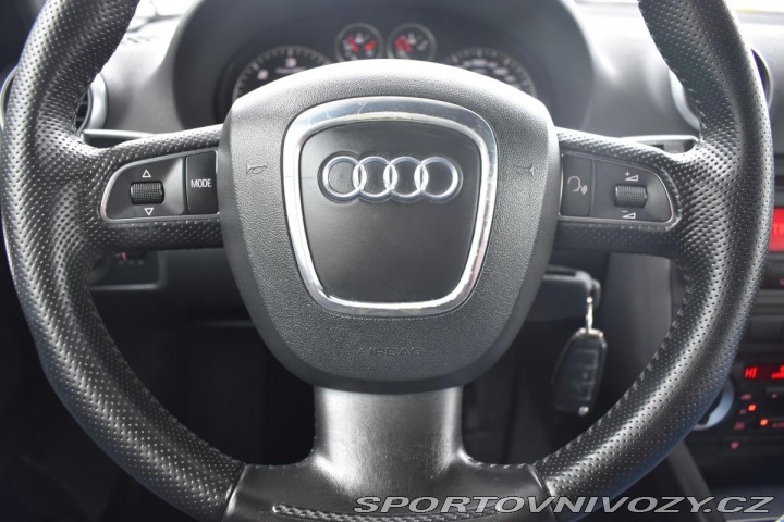 Audi A3 2.0TDi*AUTOMAT*103kW*S-LI 2010