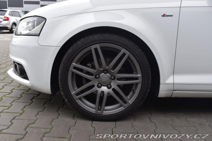 Audi A3 2.0TDi*AUTOMAT*103kW*S-LI 2010