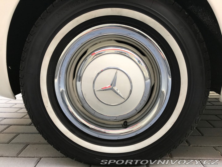 Mercedes-Benz SL 190 1957