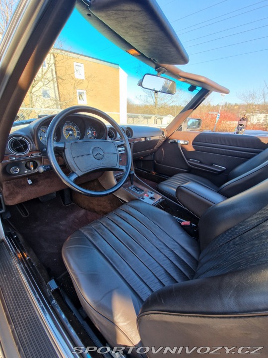 Mercedes-Benz SL 560 1986