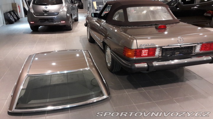 Mercedes-Benz SL 560 1986