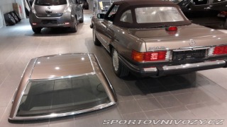 Mercedes-Benz SL 560 1986