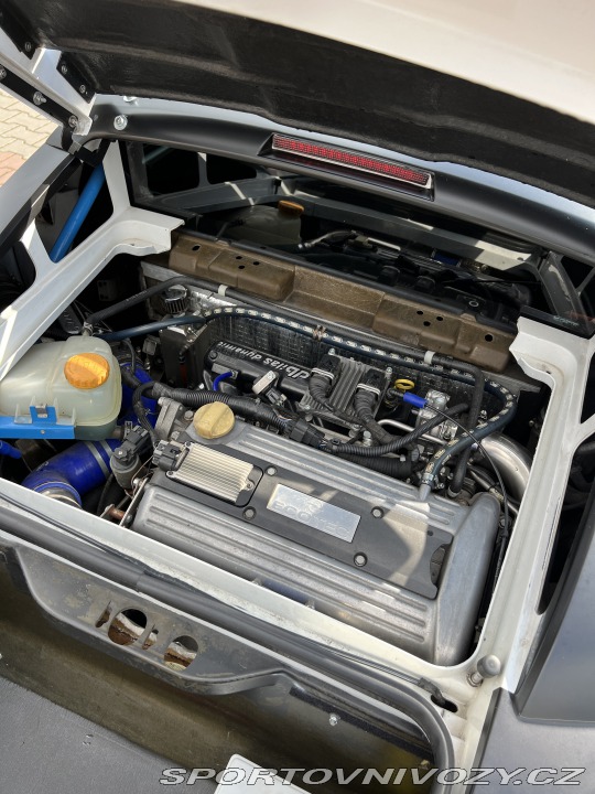 Opel Speedster 2003