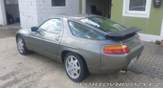 Porsche 928 S4 1987