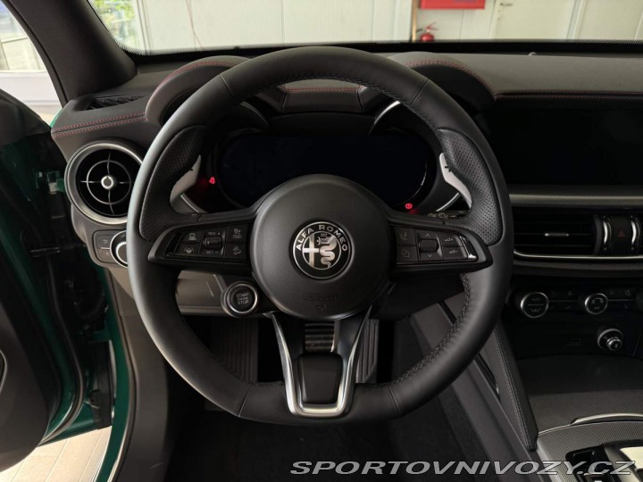 Alfa Romeo Stelvio 2.0 Turbo 280k Q4 TRIBUTO 2024